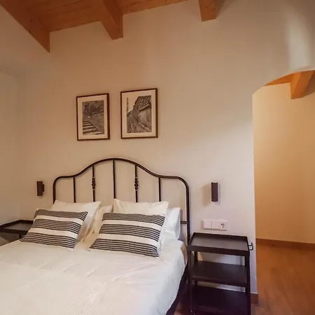 Cal Negret Rural Appartement Alos de Balaguer